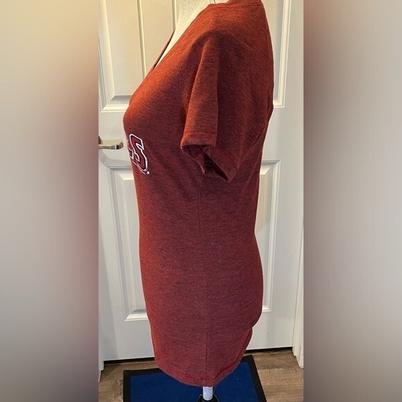 Women’s Angel’s Baseball V-Neck T-shirt Red Los Angeles Anaheim EUC MLB Large - Picture 4 of 9